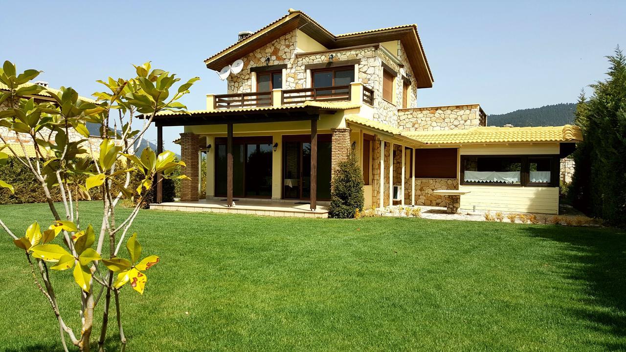 Mountain Chalet Livadi 아라초바 외부 사진